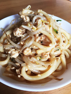 鶏ミンチ焼きうどん-レシピのメイン写真