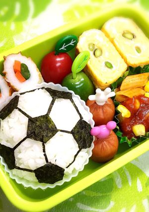 デコ弁☆キャラ弁☆サッカー-レシピのメイン写真
