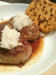 レンコンと生姜が決め手!!和風ハンバーグ-レシピのメイン写真