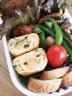 揚げ玉で、だし巻き風卵焼き。お弁当-レシピのメイン写真