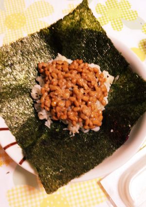 おむすび山で！おにぎらず納豆チーズVer-レシピのメイン写真