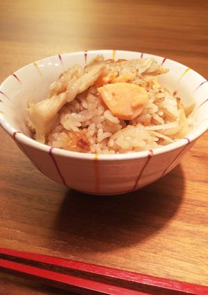 鮭とごぼうの炊き込みごはん-レシピのメイン写真