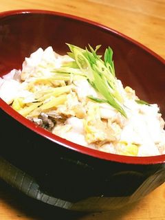 牛丼のつゆが残ったら~豆腐の玉子とじ丼-レシピのメイン写真