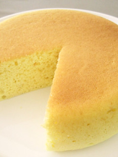 ふわふわ♪炊飯器スポンジケーキ-レシピのメイン写真