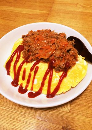 簡単ソース チーズinオムライス-レシピのメイン写真