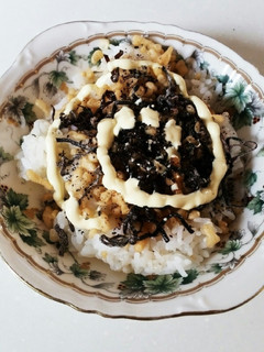 簡単 マヨネーズで天かすご飯‼-レシピのメイン写真