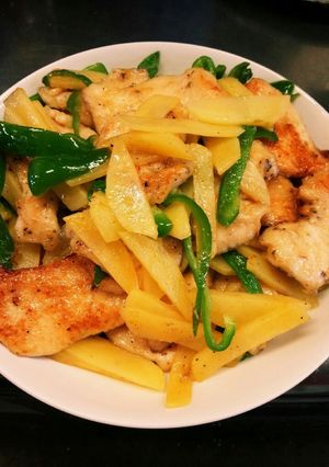安売り食材で(・∀・)鶏胸肉のハーブ炒め-レシピのメイン写真