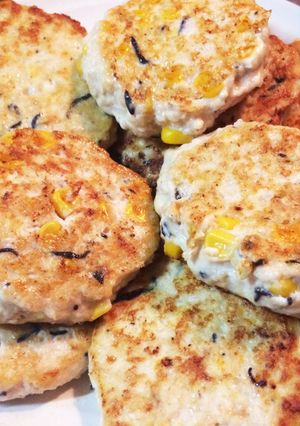ふわふわ7品目豆腐ハンバーグ☆-レシピのメイン写真