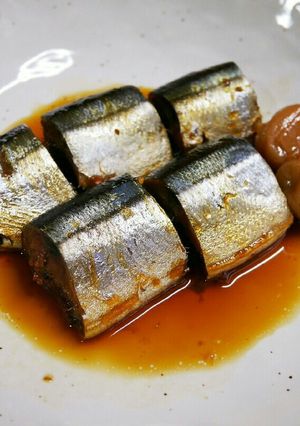 圧力鍋で♪骨まで柔らか秋刀魚の梅煮-レシピのメイン写真