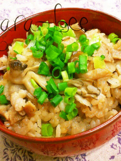 中華風♡豚ごぼうときのこの炊き込みご飯-レシピのメイン写真
