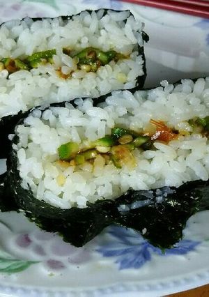オクラでおにぎらず-レシピのメイン写真