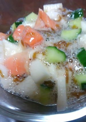 三色のもずく酢和え-レシピのメイン写真