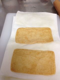 油揚げの油抜き-レシピのメイン写真