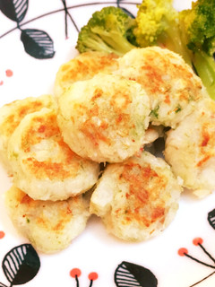 余り物をアレンジ!長芋と魚のおやき-レシピのメイン写真