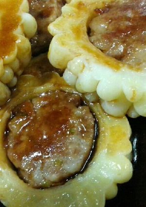 肉汁の量がやばい！ゴーヤの肉詰め！-レシピのメイン写真