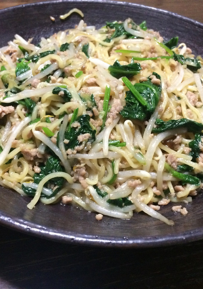 ほうれん草と豚ひき肉の焼きそば-レシピのメイン写真