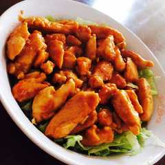 รูปของ ダイエット戦士の味方！味噌ダレささ身丼！