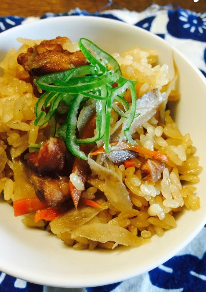 簡単★鶏ごぼう 炊き込みご飯-レシピのメイン写真