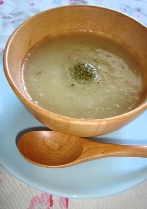 新たまねぎのスープ〜ローズマリー風味〜-レシピのメイン写真