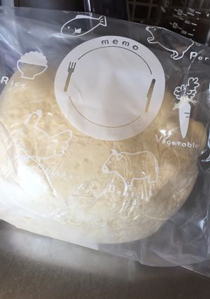 簡単パン生地＊1kg使い切り＊冷凍保存-レシピのメイン写真