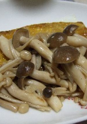かじきまぐろのカレー粉焼き♪きのこのせ☆-レシピのメイン写真