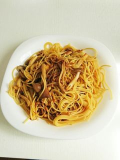 一人のランチにきのこのバター醤油パスタ-レシピのメイン写真