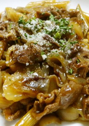 ハッシュドビーフ＆ペンネのおつまみパスタ-レシピのメイン写真