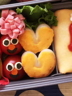 簡単キャラ弁 おかず ハートのチーズ竹輪-レシピのメイン写真
