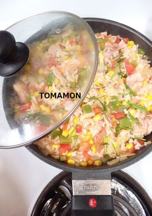 ルール健康フライパンでとまモンピューレ飯-レシピのメイン写真