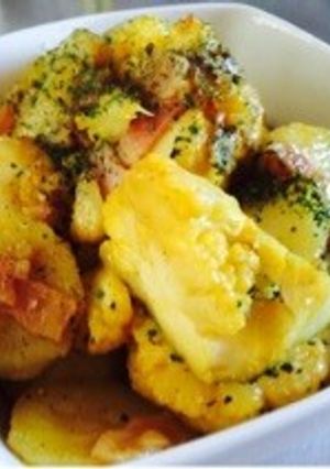 カリフラワーとベーコンポテト-レシピのメイン写真