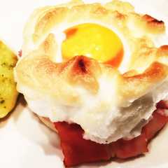 รูปของ 朝食に♡簡単！話題のエッグインクラウド