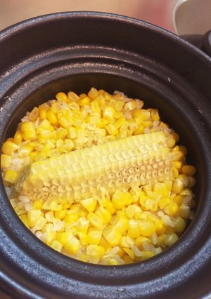 土鍋でとうもろこしご飯-レシピのメイン写真