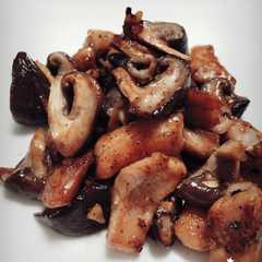 椎茸と鶏胸肉のさっぱり醤油炒め-レシピのメイン写真