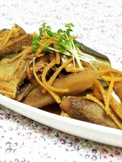 圧力鍋で骨まで美味しい♪秋刀魚の生姜煮-レシピのメイン写真