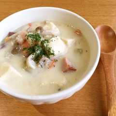 A picture of 高野豆腐の具沢山ミルクスープ。.