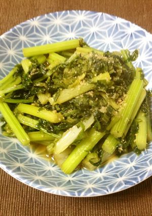 クセになる味、セロリ炒め-レシピのメイン写真