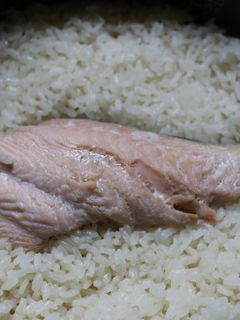 簡単!美味しい☆鮭ご飯♪-レシピのメイン写真