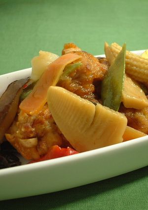 変わり衣の唐揚げ～たっぷり野菜とともに～-レシピのメイン写真