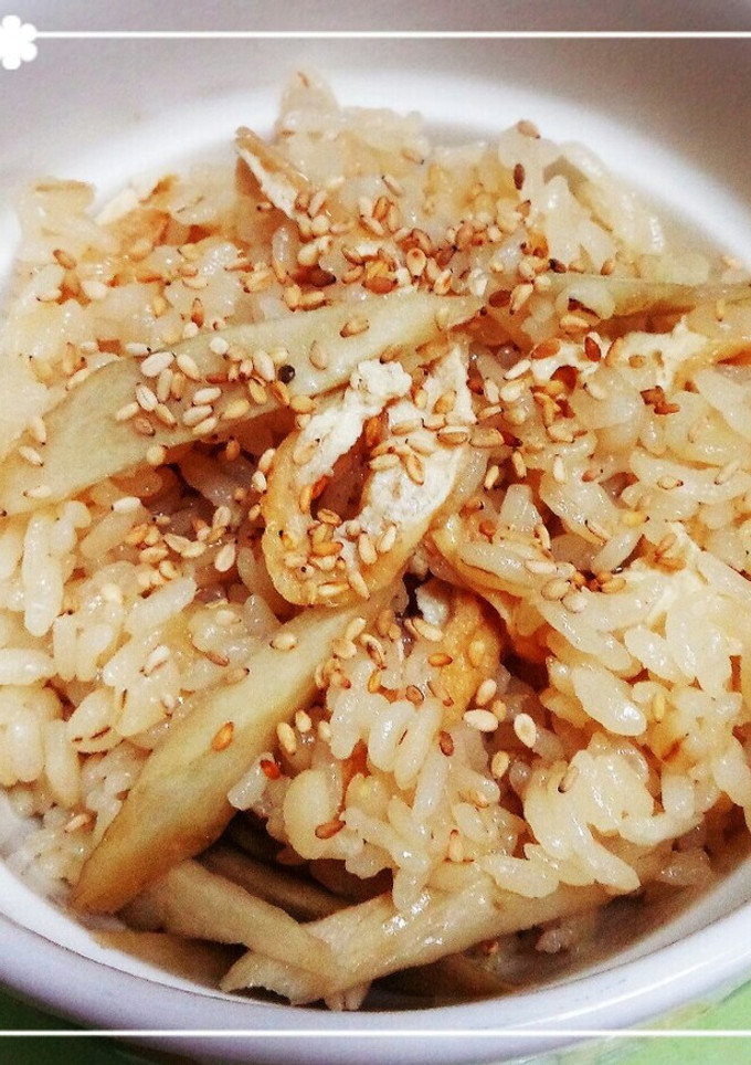 [覚書]ごぼうと押し麦の炊き込み御飯-レシピのメイン写真