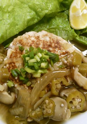 高野豆腐で 簡単！ オクラ餡のハンバーグ-レシピのメイン写真