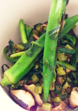 妊婦さんに☆キノコと野菜のオカカ炒め-レシピのメイン写真