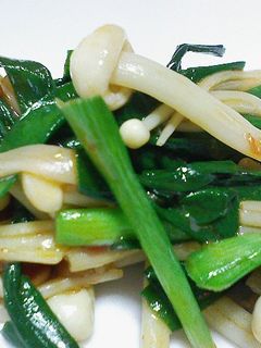 辛いの大好き☆ニラとえのきの豆板醤炒め-レシピのメイン写真