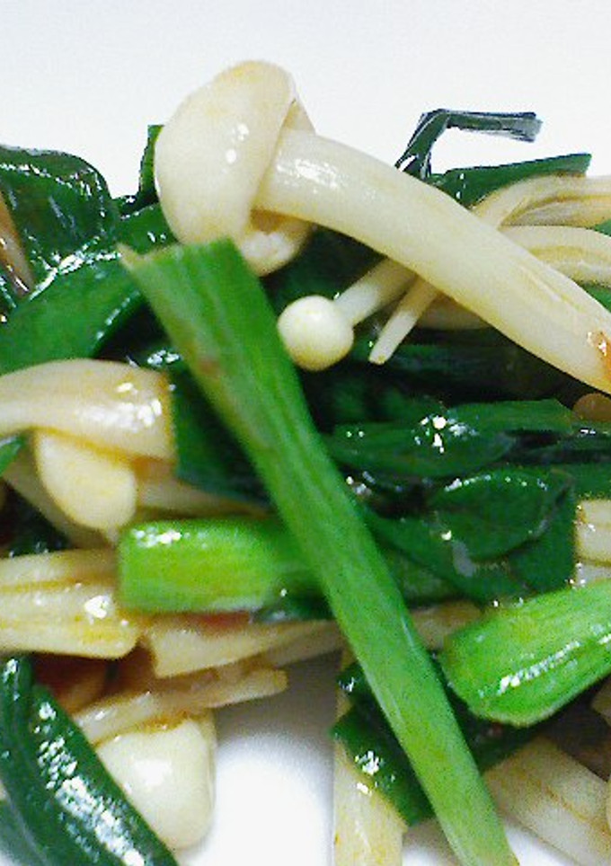 辛いの大好き☆ニラとえのきの豆板醤炒め-レシピのメイン写真