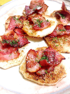 山芋とベーコンの粉チーズ焼き♪-レシピのメイン写真