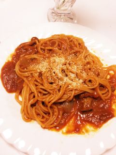 余ったカレーでトマトデミグラスパスタ-レシピのメイン写真