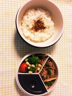 【30分ずぼら弁当】豚コマ肉の炒めもの-レシピのメイン写真