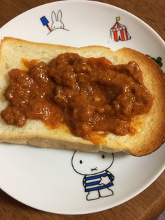 お手軽ミートパン-レシピのメイン写真