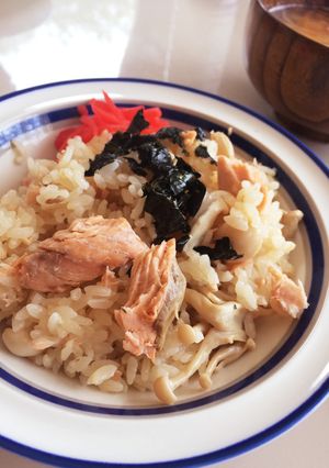 秋鮭の炊き込み御飯-レシピのメイン写真