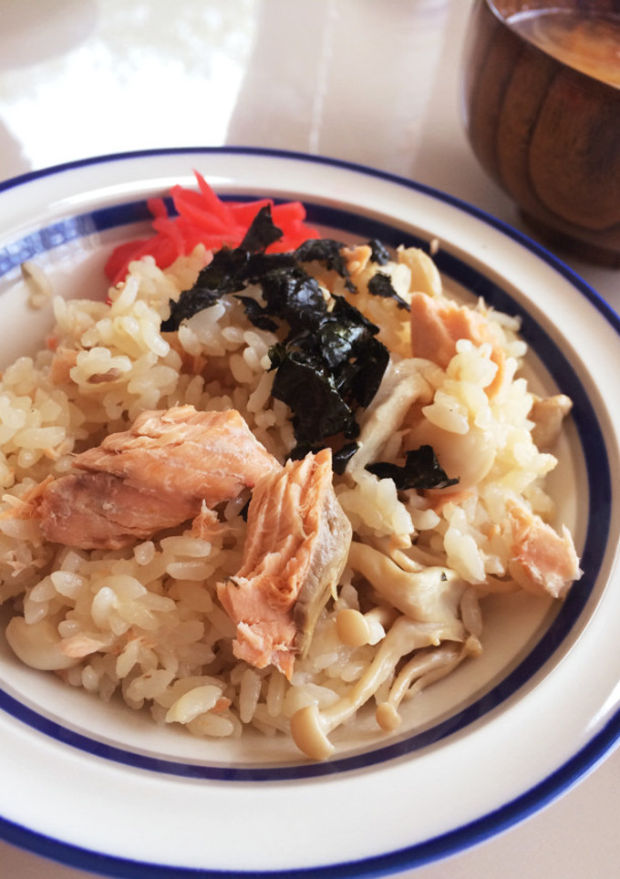 秋鮭の炊き込み御飯-レシピのメイン写真