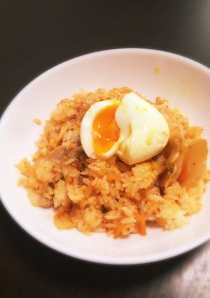 超簡単！半熟卵とろっとキムチチャーハン-レシピのメイン写真
